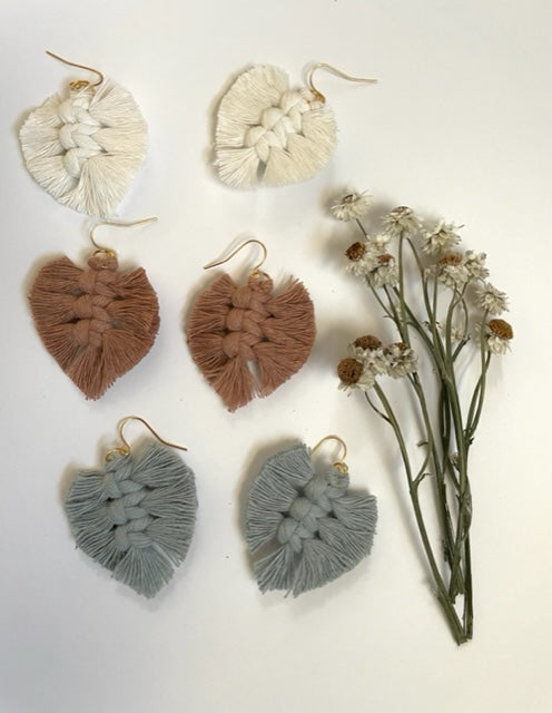 Macrame feather earrings