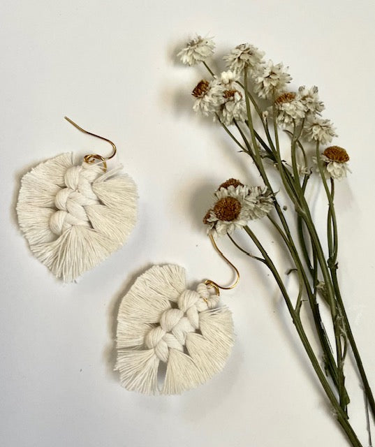 Macrame feather earrings